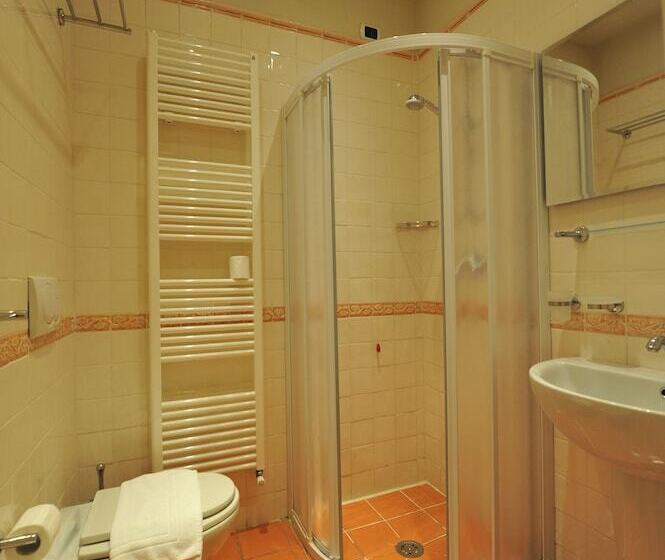 اتاق کلاسیک یک تخته, B&b Il Seminario