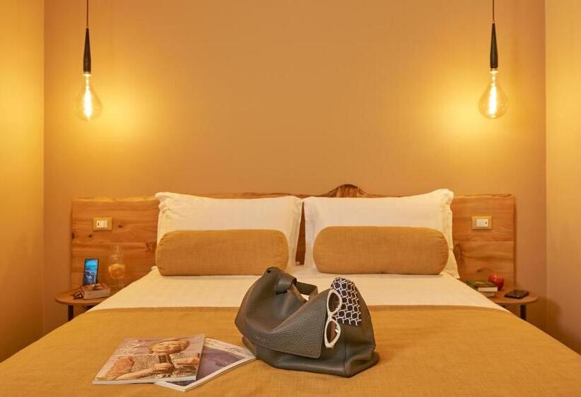 デラックスルーム, 73 Boutique