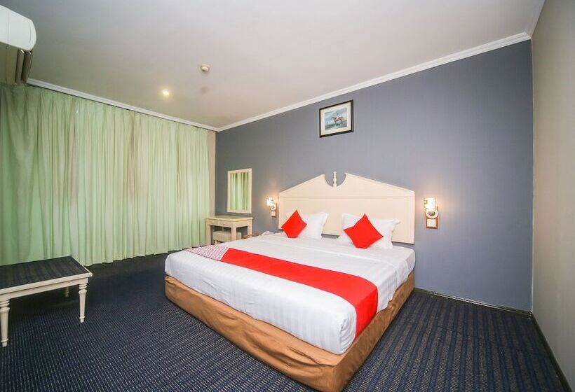 Президентский Люкс, Jockey Lodge Hotel By Oyo Rooms