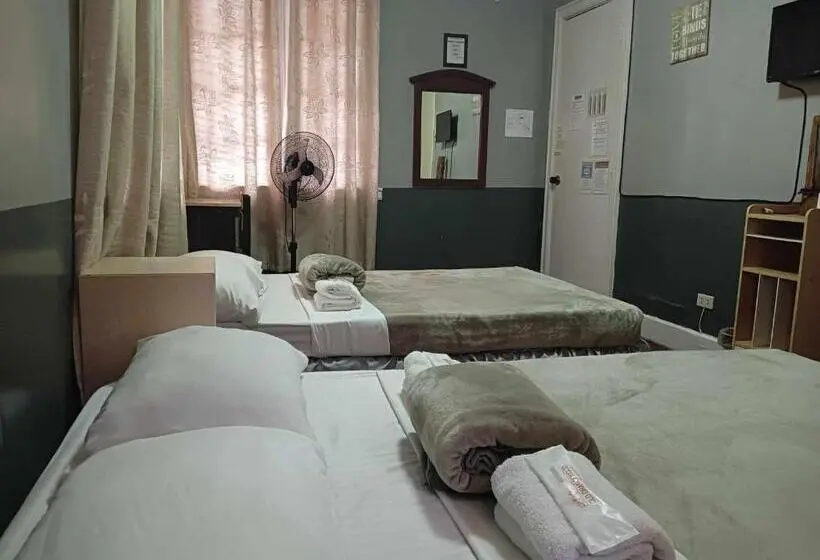 スタンダード4人部屋, Old Orangewood Bed & Breakfast