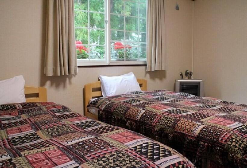 اتاق استاندارد, Pension Old String