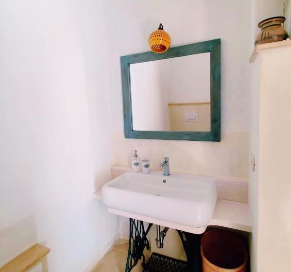 带阳台套房, B&b Corte Kampanes