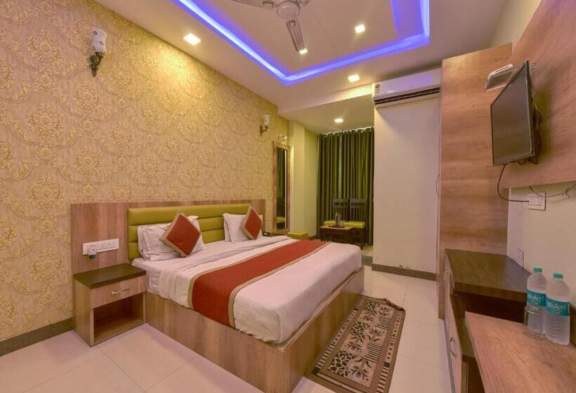 Deluxe-huone King-vuode, Golden Leaf