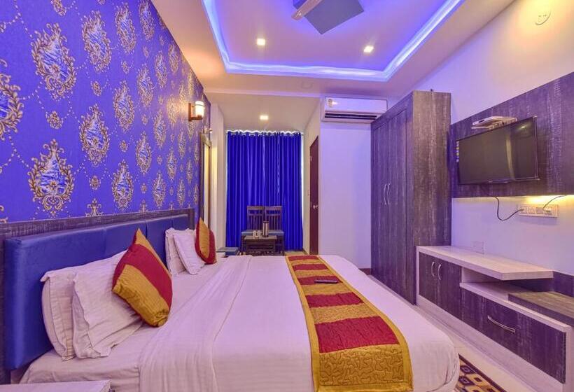 Deluxe-huone King-vuode, Golden Leaf