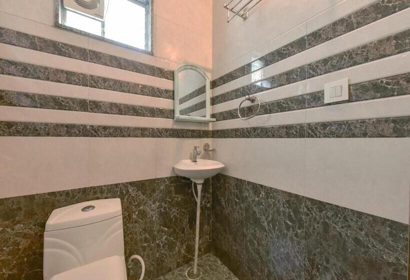 Deluxe-huone, Golden Leaf