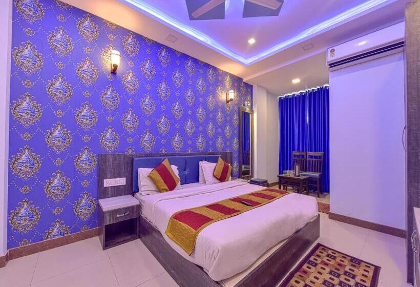 Deluxe-huone King-vuode, Golden Leaf