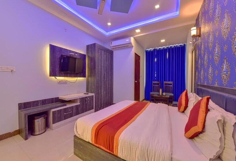 Deluxe-huone King-vuode, Golden Leaf