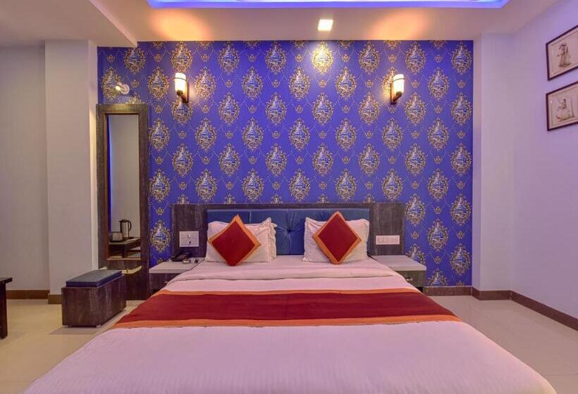 Deluxe-huone King-vuode, Golden Leaf