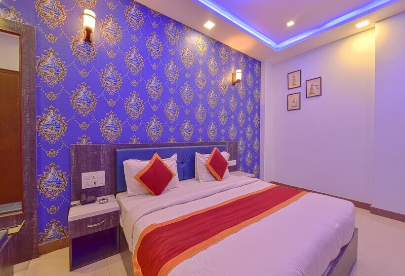 Deluxe-huone, Golden Leaf