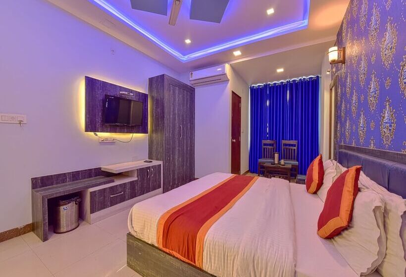 Deluxe-huone, Golden Leaf