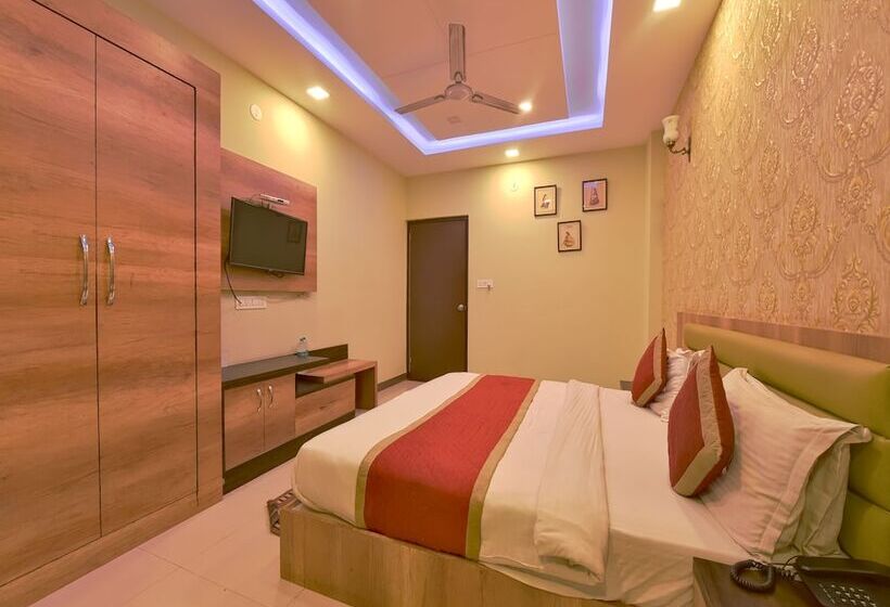 Deluxe-huone, Golden Leaf