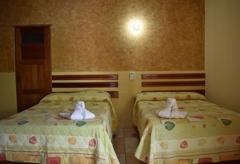 اتاق ساده سه نفره, Patio Grande