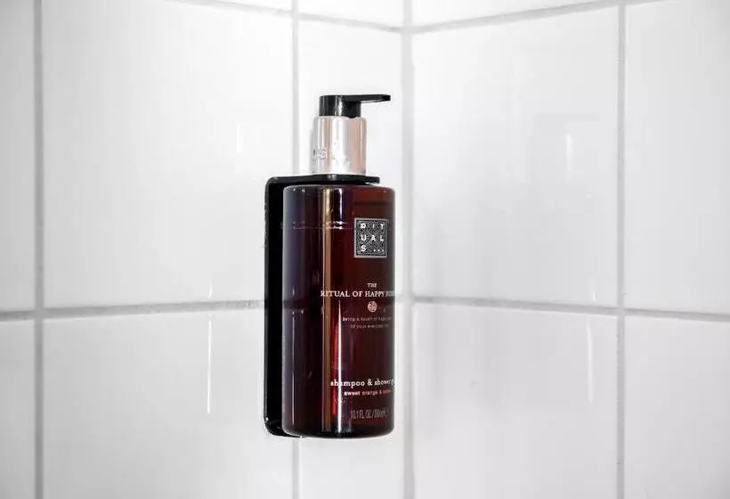 スタンダードシングルルーム, Clarion Collection Hotel Tapto