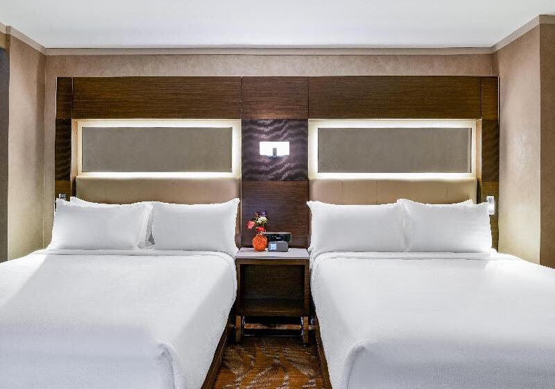 غرفة كلاسيكية, Admiral Lugano