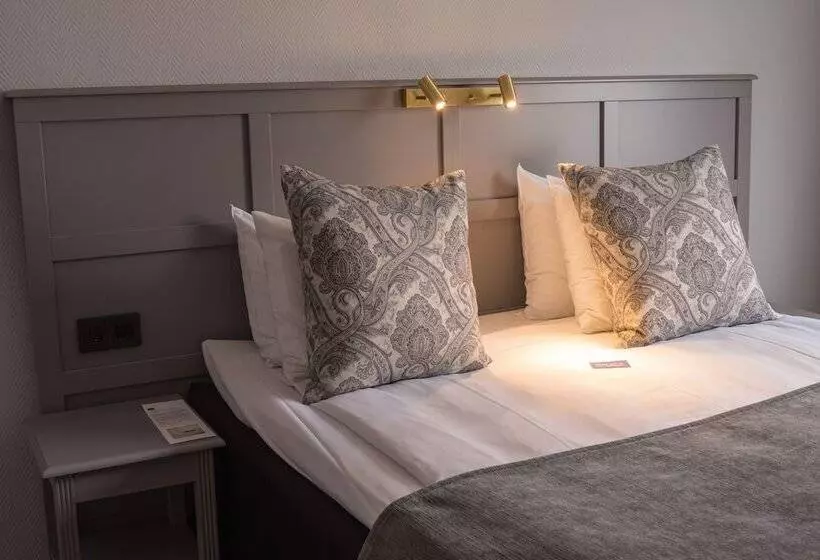 Superior-huone, Best Western Plus Grand Hotel Elektra