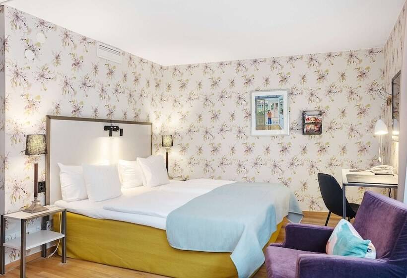 家庭间, Best Western Plus Hotel Noble House