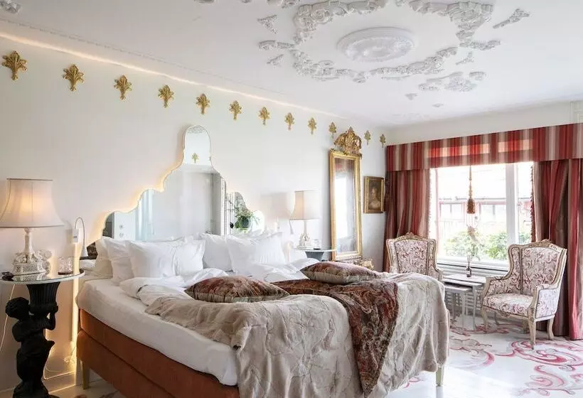 スイート, Bomans Hotell I Trosa