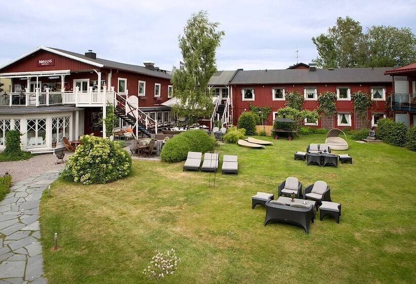 סוויטה משפחתית, Bomans Hotell I Trosa