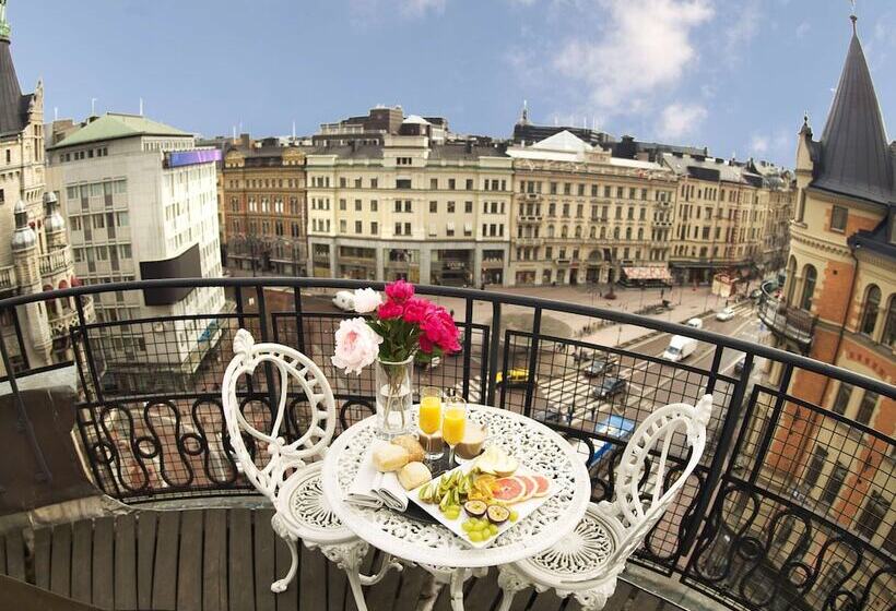 جناح مزوَّد بشرفة, Kung Carl, Worldhotels Crafted