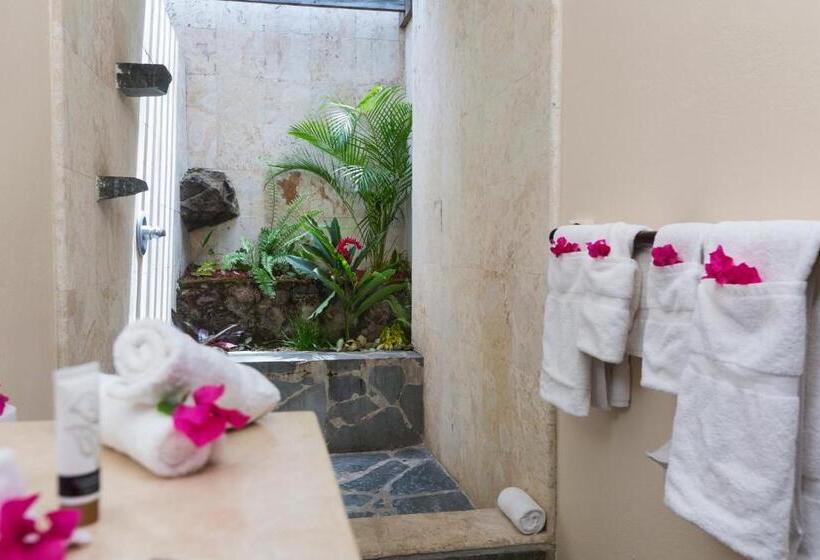 ویلای 2 خوابه, Stonefield Villa Resort