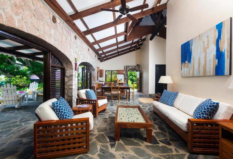 ویلای 2 خوابه, Stonefield Villa Resort