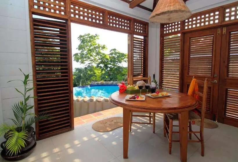 اتاق استاندارد با چشمانداز, Stonefield Villa Resort