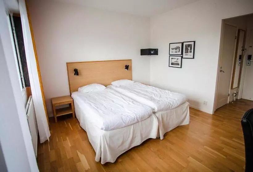 اتاق استاندارد با بالکن, Strand Hotell Borgholm
