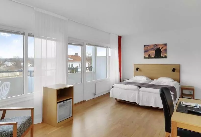 اتاق استاندارد با بالکن, Strand Hotell Borgholm