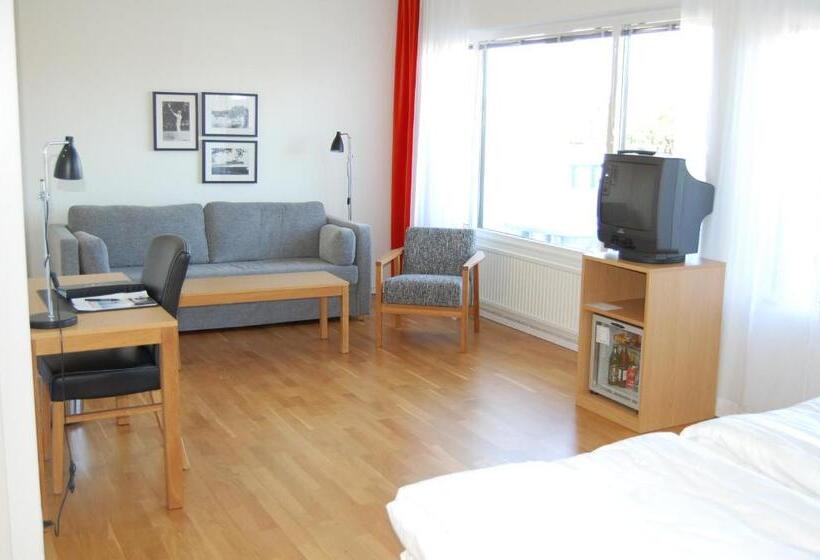 Deniz Manzaralı Balkonlu Superior Oda, Strand Hotell Borgholm