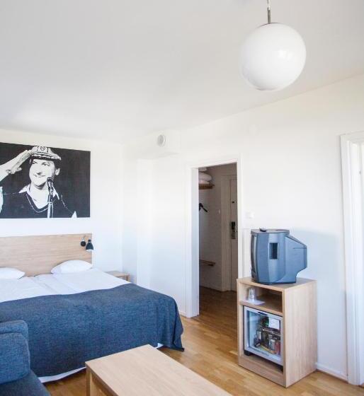 Standart Tek Kişilik Oda, Strand Hotell Borgholm