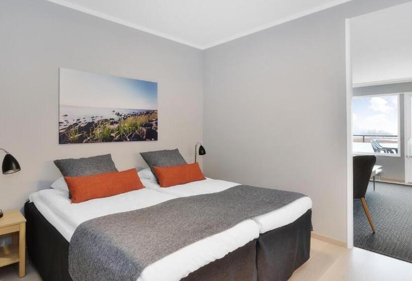 Номер Superior Вид на Море с Балконом, Strand Hotell Borgholm