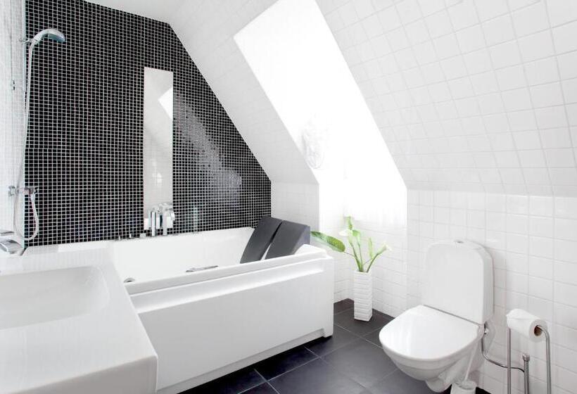 Deniz Manzaralı Süit, Strand Hotell Borgholm