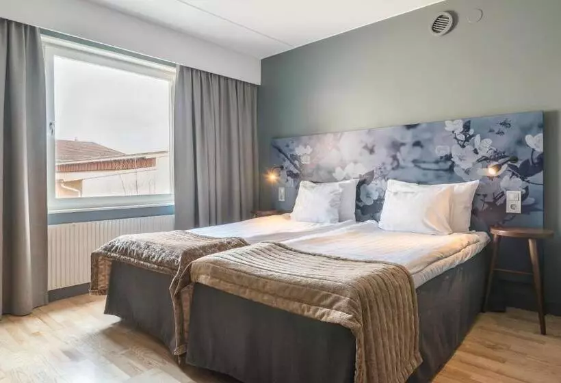 اتاق استاندارد سه نفره, Quality Hotel Ekoxen