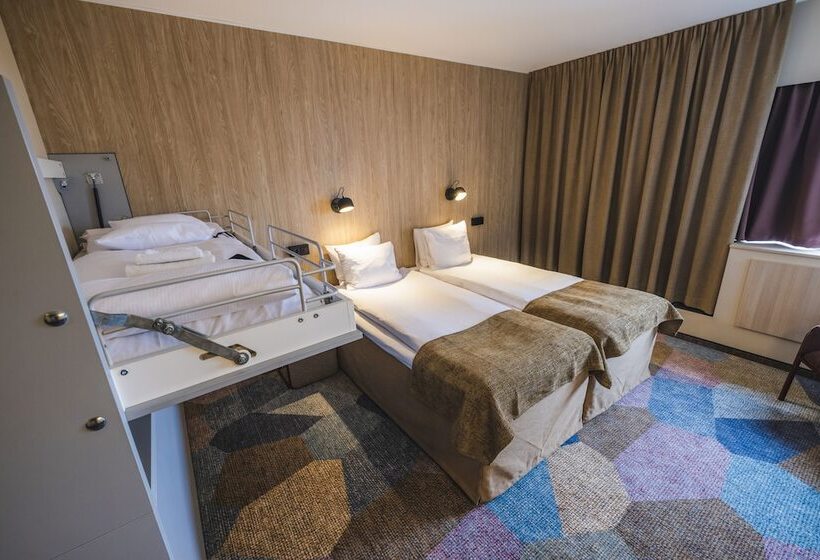 패밀리 룸, Quality Hotel Royal Corner
