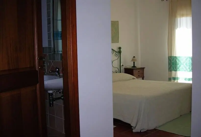 スタンダードルーム, Bed & Breakfast Dessole