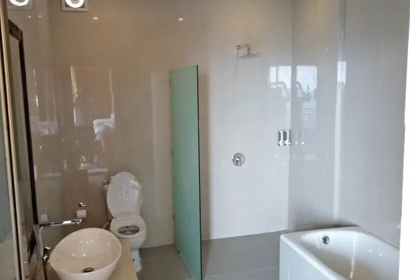 ファミリールーム, Atres Sari Resort