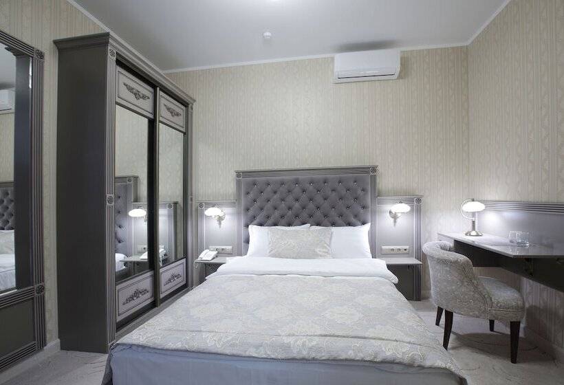 חדר סטנדרט עם מרפסת, Old Town