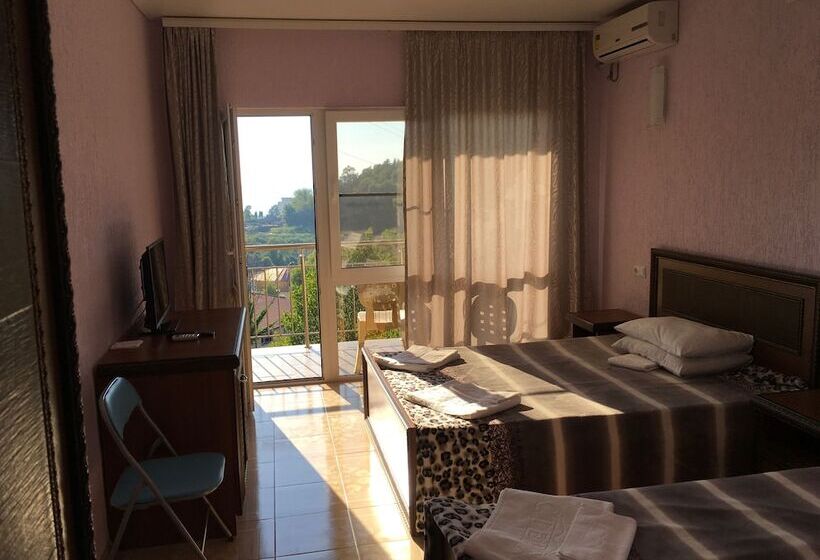 디럭스 4인 룸, Guest House Sterh