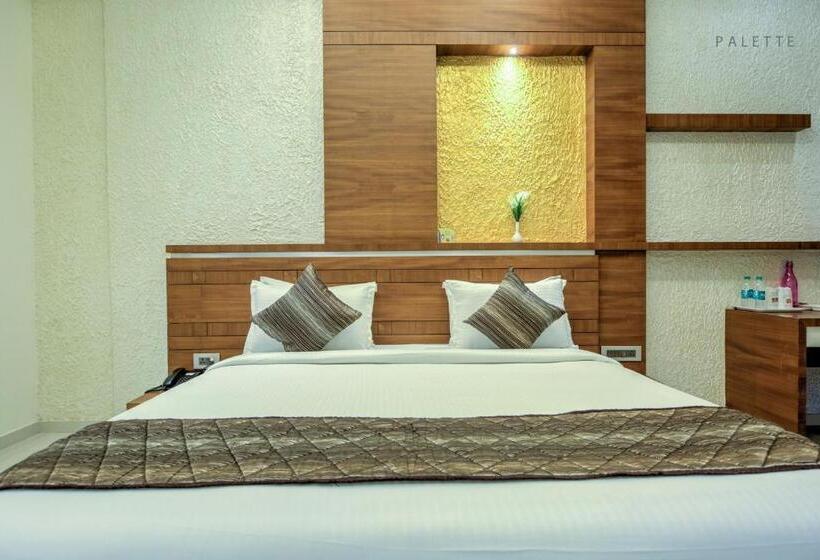 Номер Superior Кровать Кинг, Pioneer Grand Palace