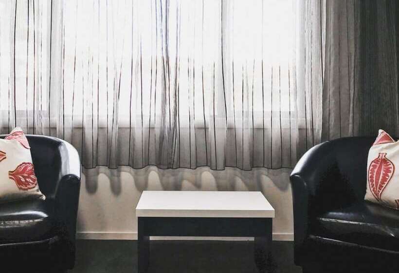 Студия Стандарт, Harbour View Motel