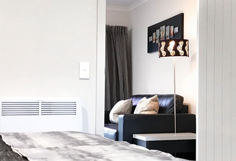 Люкс, Harbour View Motel