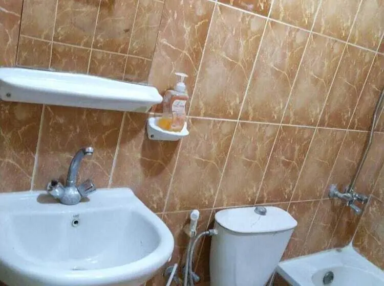 اتاق استاندارد, Majido