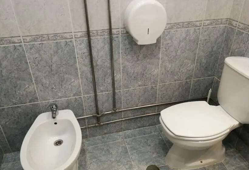 اتاق استاندارد, Mana Guest House