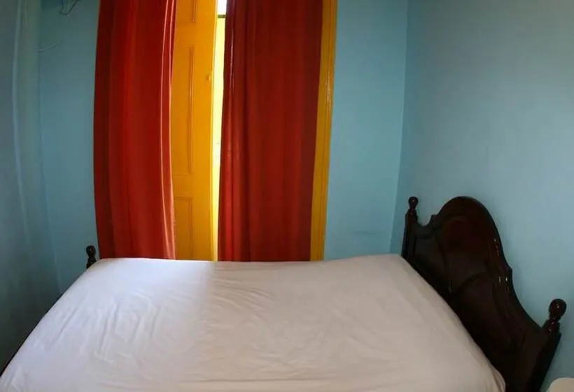اتاق استاندارد, Mana Guest House