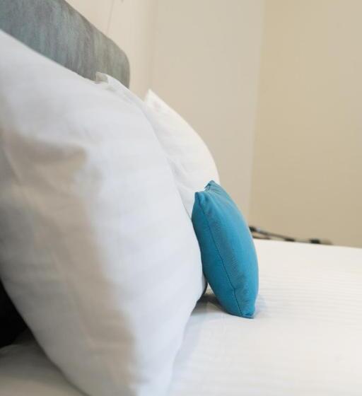 اتاق سوپریور, Al Afifa