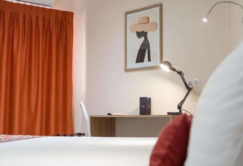 اتاق سوپریور, Al Afifa