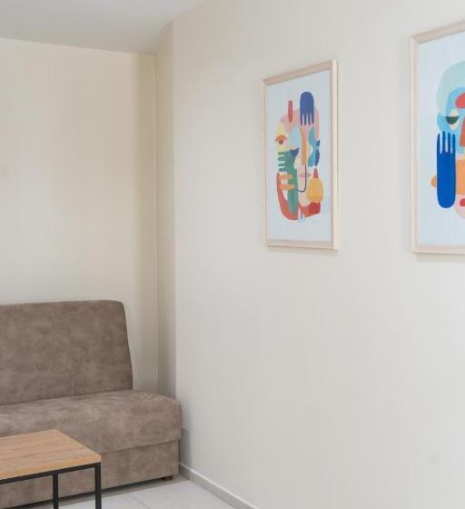 سوییت, Al Afifa