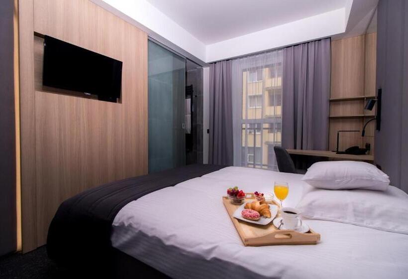 バルコニー付きスタンダードルーム, Bulvar