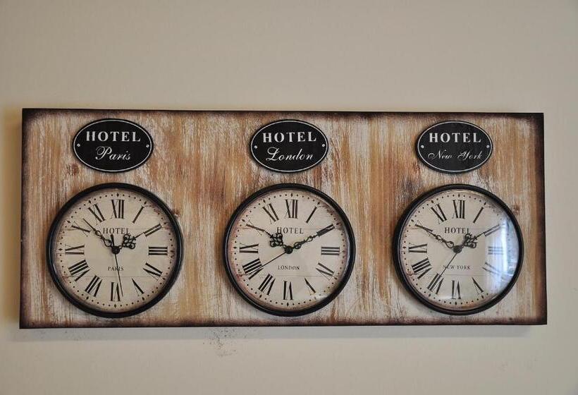 Standard-studio, Villa Stagnja