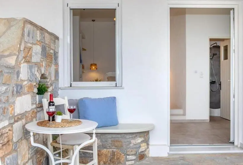 テラス付スイート, Thea Suites Naxos